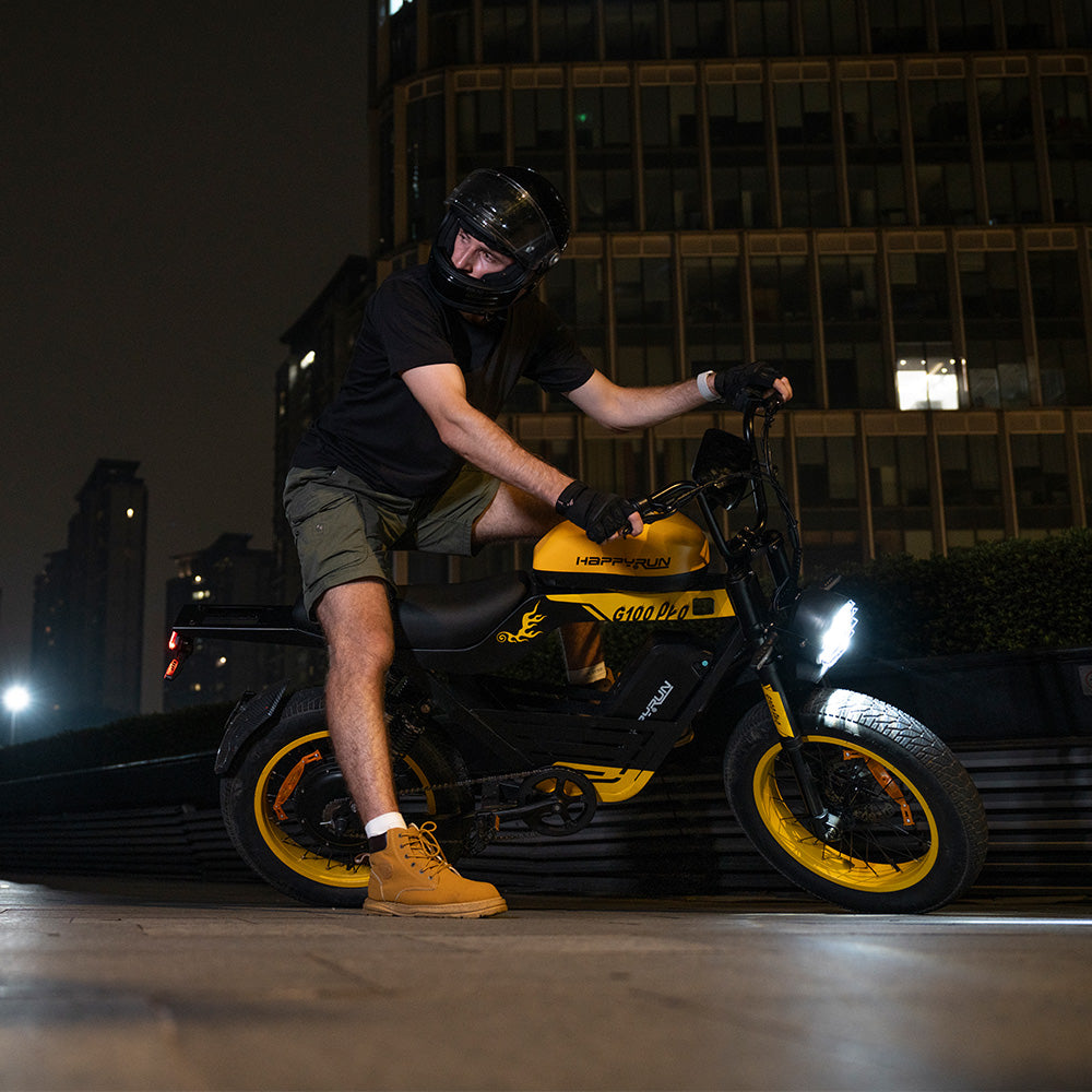 HappyRun G100 Pro 3000W (4000W Peak) Electric Bike - 2-Bike Bundle, handlebar and display detail