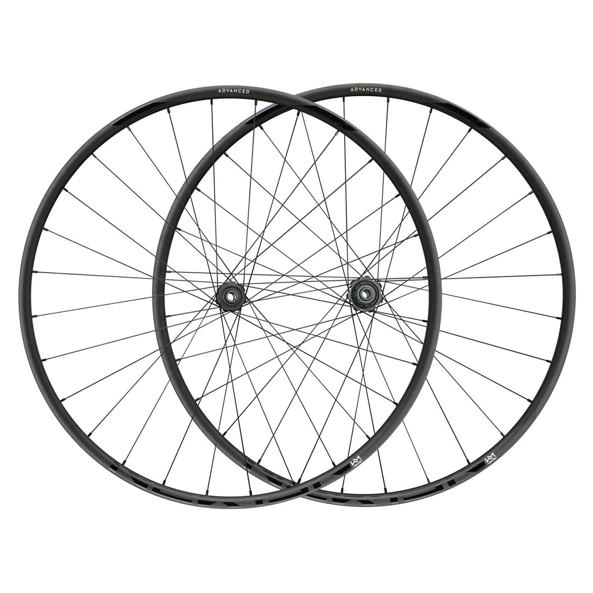 NEWMEN Wheelset - Advanced SL X.R.25 | Gravel, Cyclocross, hub and spoke detail