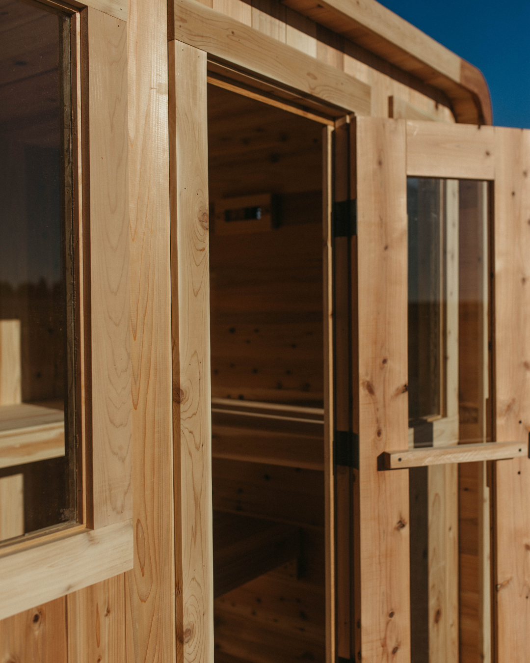 The Sweat Cabin Deluxe (6 Person)