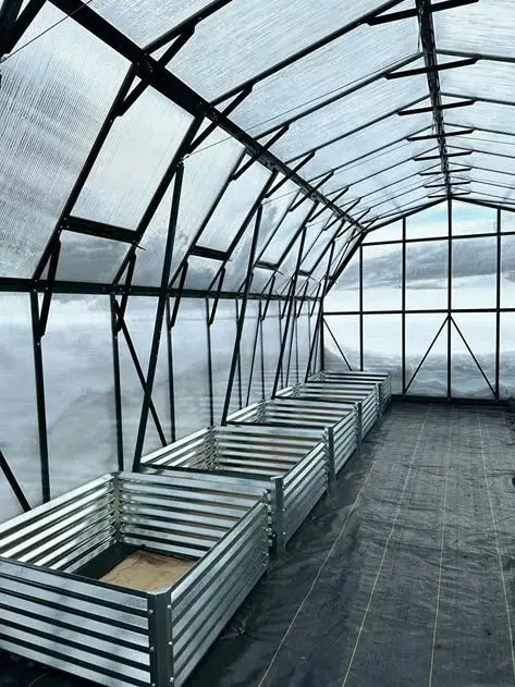 Grandio Summit greenhouse